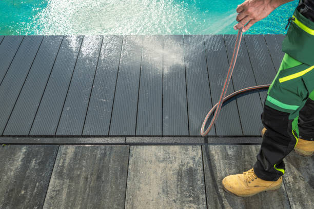 Why Choose Our Certified Pressure Washing Experts for Your Project Needs in Citronelle, AL?